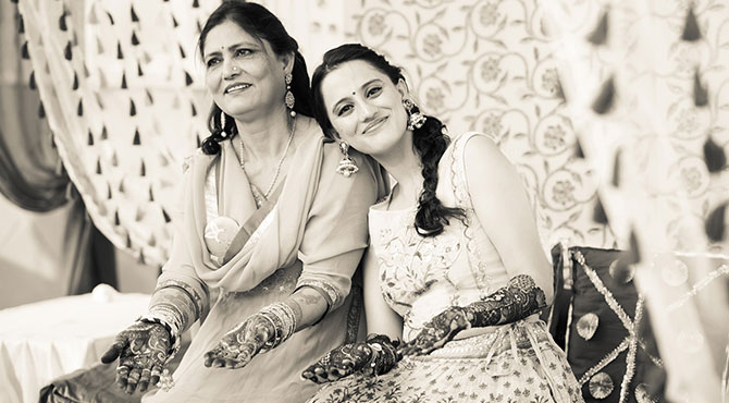 Latest bridal mehandi artist in Delhi